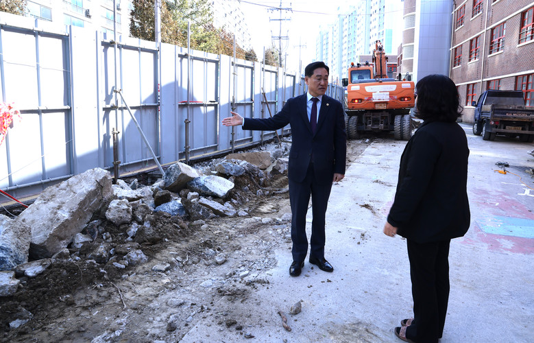 강문성 도의원, 문수동 통학로·청소년...