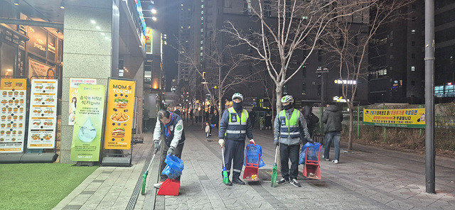 하남시 미사문화거리 야간 청소… 이현...